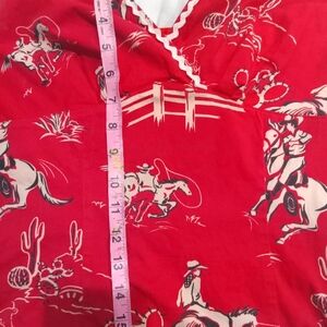 Pinup Couture *L* halter top